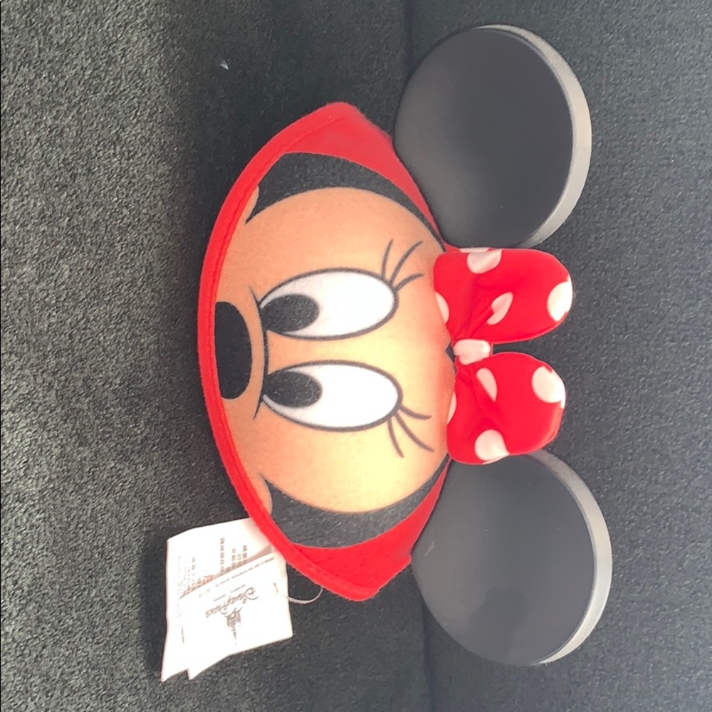 Minnie hat